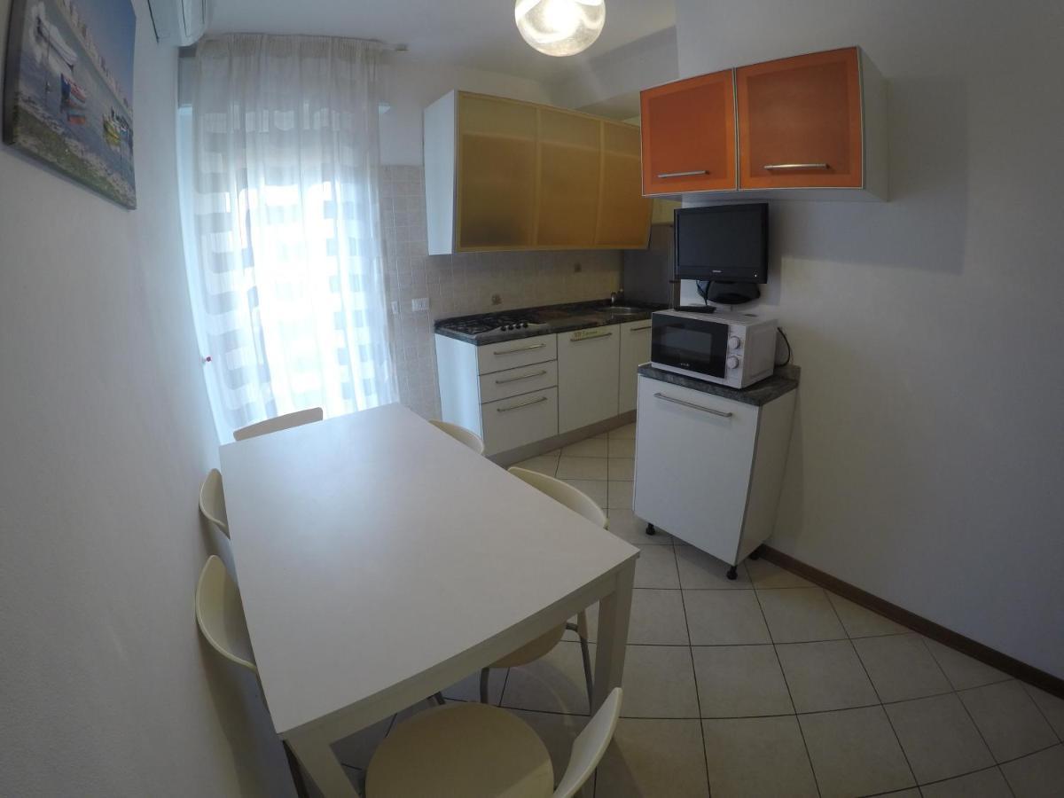 Residence Caorle Apartments - Agenzia Cocal ภายนอก รูปภาพ